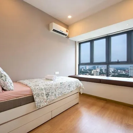 Comfy 3Br Apt In Danga Bay Free Parking Sea View Johor Bahru Exterior photo