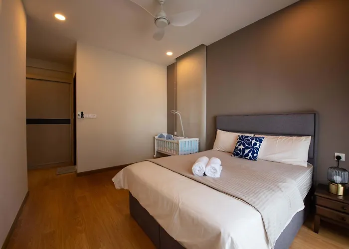 Comfy 3Br Apt In Danga Bay Free Parking Sea View
