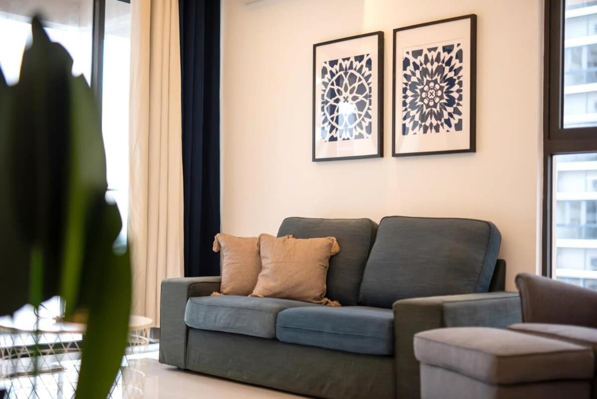 Apartment Comfy 3br In Danga Bay Free Parking Sea View *