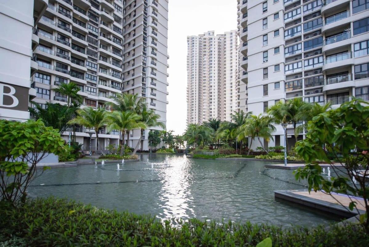 Apartment Comfy 3br In Danga Bay Free Parking Sea View Johor Bahru